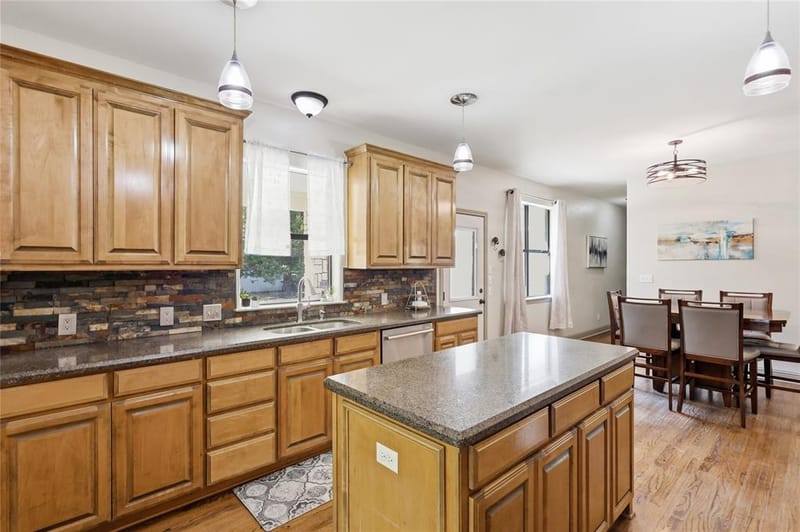 13989 Windham Drive, Van Alstyne TX 75495 - Photo 12