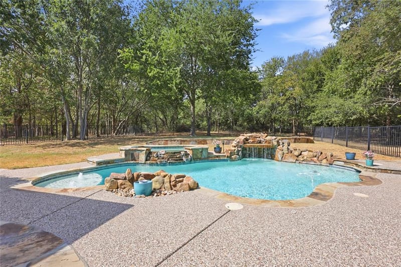 13989 Windham Drive, Van Alstyne TX 75495 - Photo 32