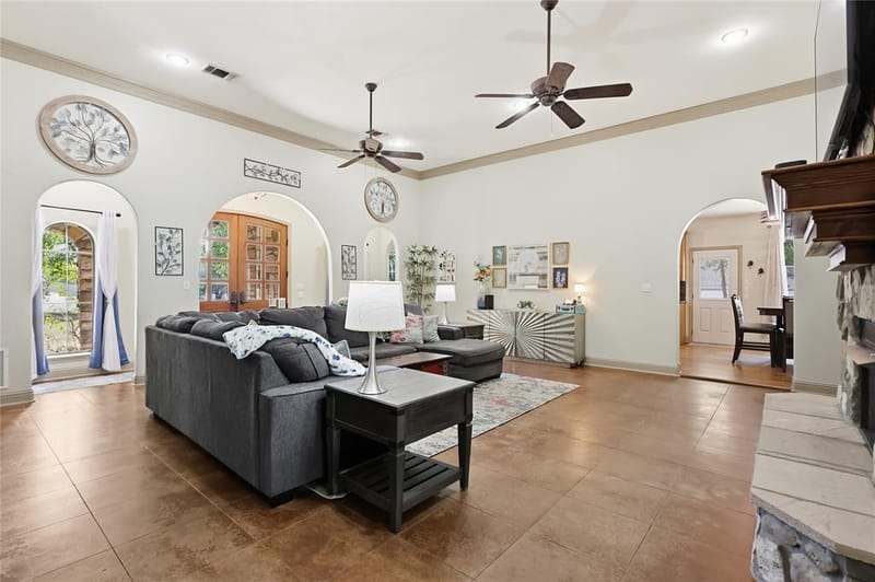 13989 Windham Drive, Van Alstyne TX 75495 - Photo 5