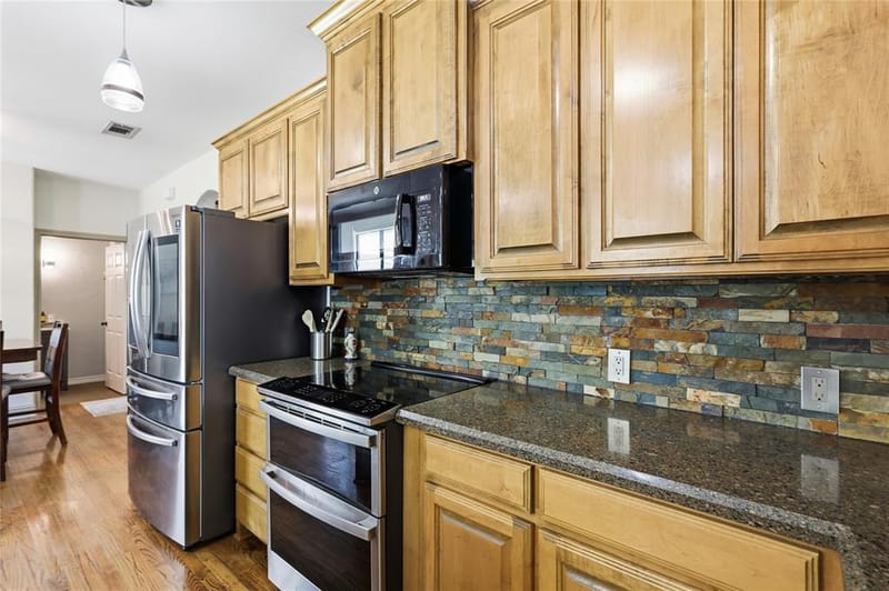 13989 Windham Drive, Van Alstyne TX 75495 - Photo 10
