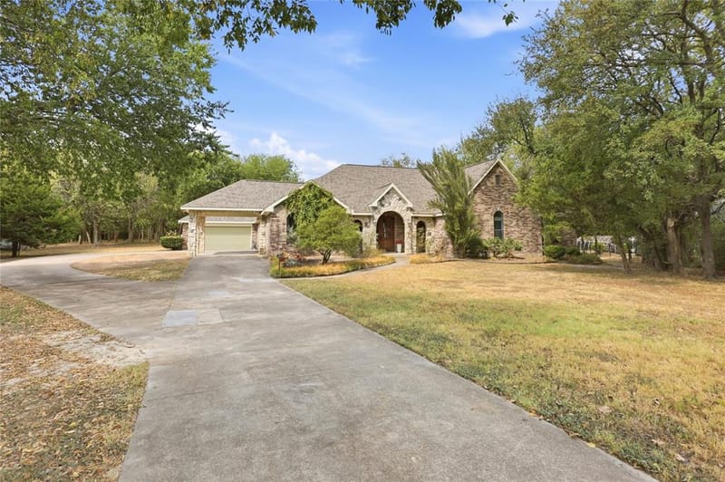 13989 Windham Drive, Van Alstyne TX 75495 - Photo 35