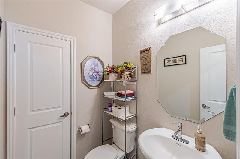 1104 Goldenrod Drive, Godley TX 76044 - Photo 22