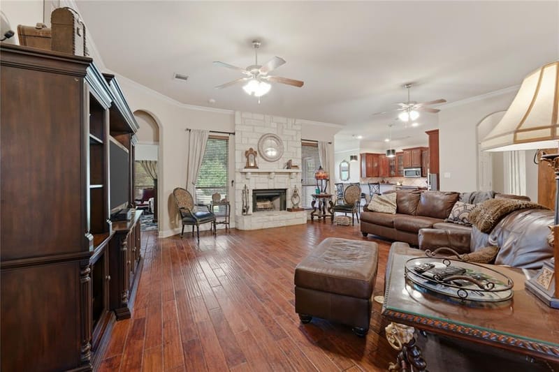 4425 Don Drive, Mansfield TX 76063 - Photo 3