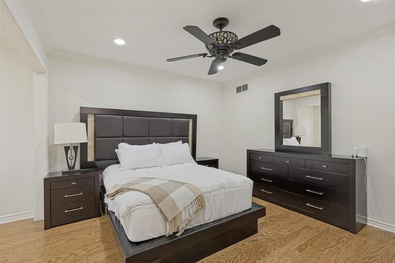 7 Queensview Court, Dallas TX 75225 - Photo 21