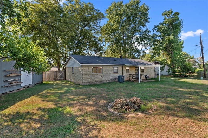 1647 Holiday Boulevard, Bossier City LA 71112 - Photo 22
