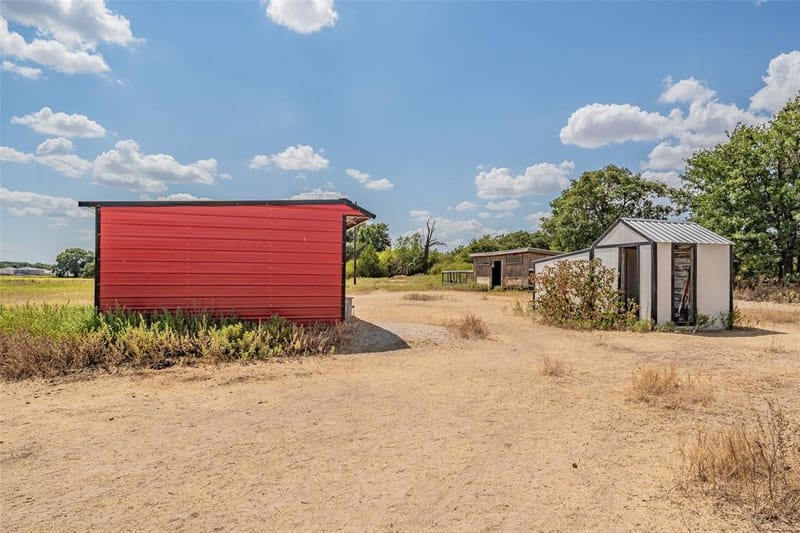 4798 County Road 2690, Alvord TX 76225 - Photo 23
