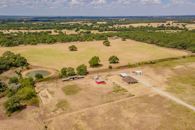 4798 County Road 2690, Alvord TX 76225 - Photo 32