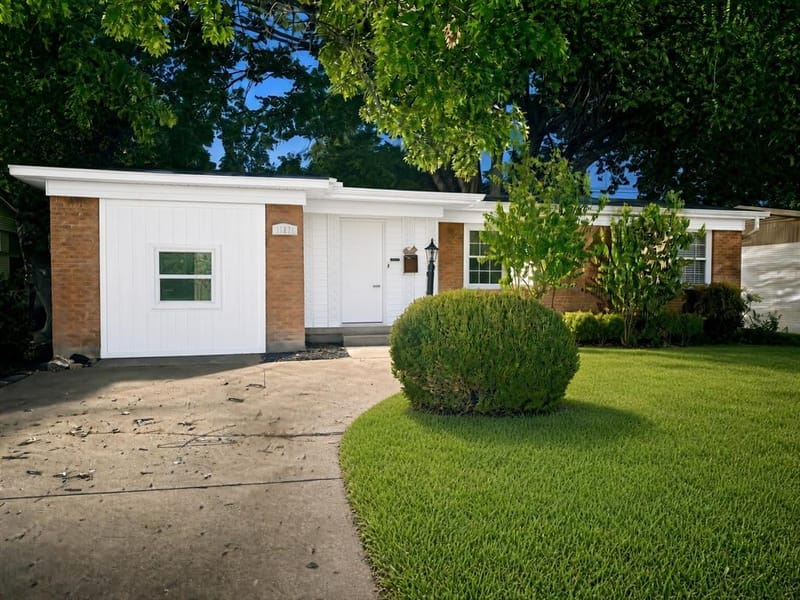 10870 Cassandra Way, Dallas TX 75228 - Photo 2