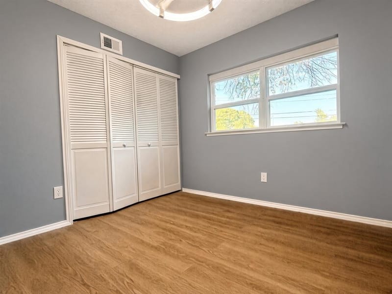 618 N Yale Drive, Garland TX 75042 - Photo 10
