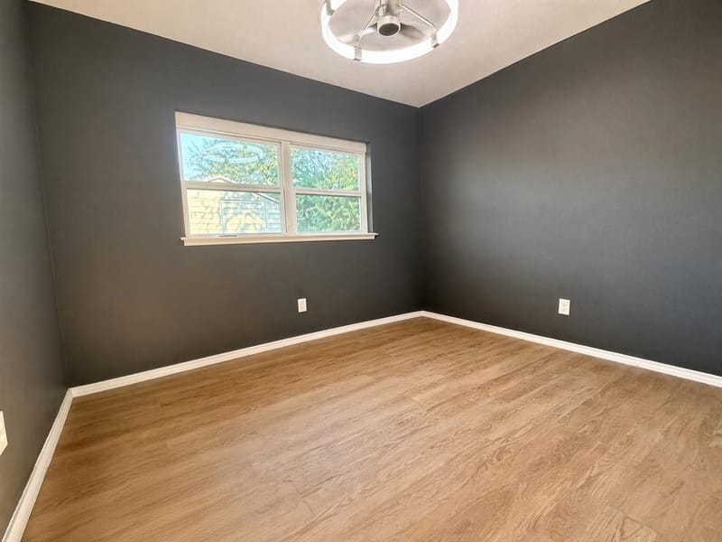 618 N Yale Drive, Garland TX 75042 - Photo 11