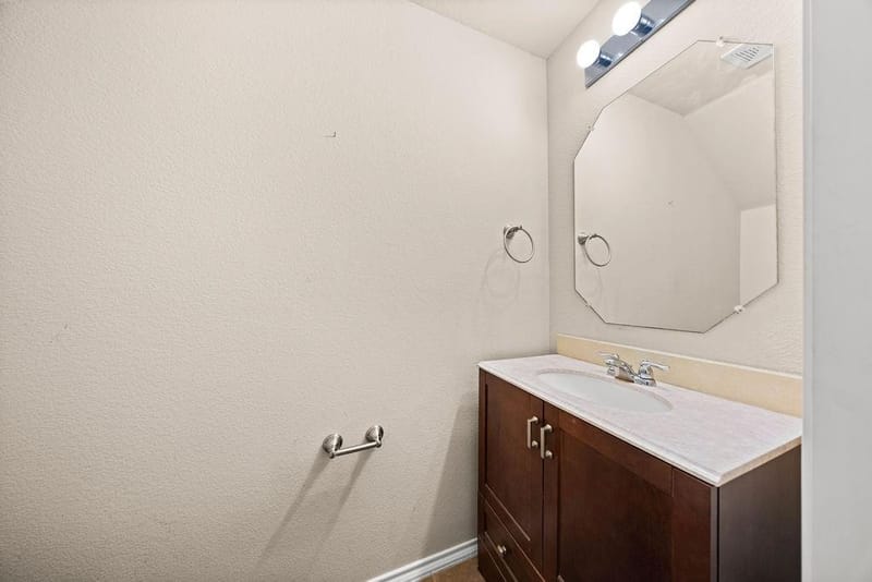 2102 Meadow View Drive, Princeton TX 75407 - Photo 22