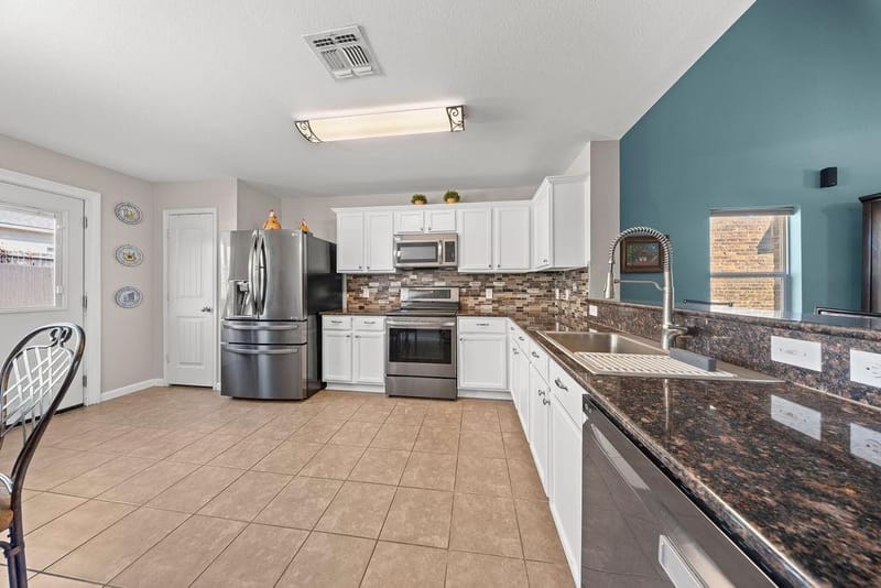 2102 Meadow View Drive, Princeton TX 75407 - Photo 14