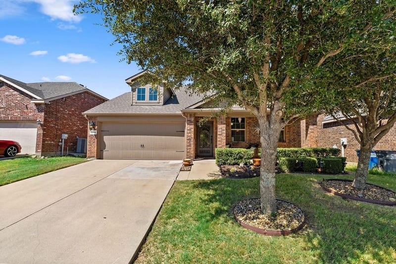 2102 Meadow View Drive, Princeton TX 75407 - Photo 4
