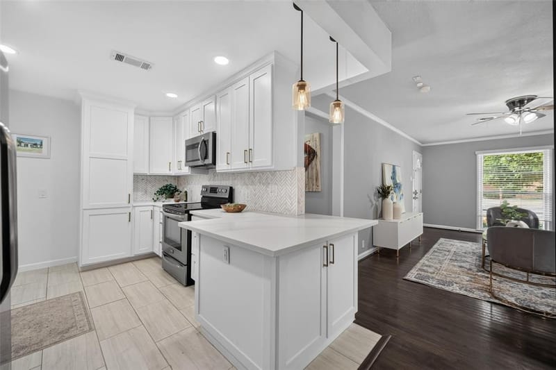 346 Classen Drive, Dallas TX 75218 - Photo 7