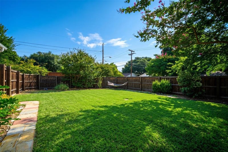 346 Classen Drive, Dallas TX 75218 - Photo 25