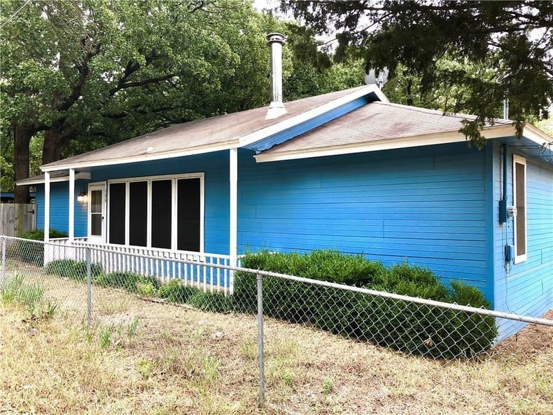 304 Nighthawk Drive, Pottsboro TX 75076 - Photo 2