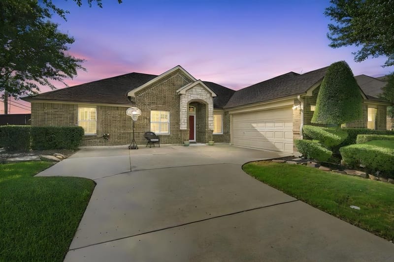 501 Branchwood Drive, Midlothian TX 76065