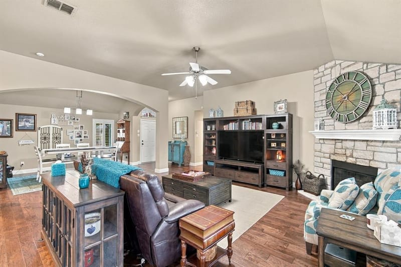 501 Branchwood Drive, Midlothian TX 76065 - Photo 9