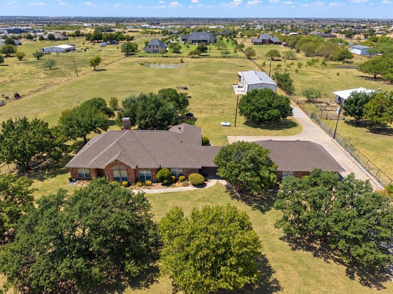 2214 White Lane, Haslet TX 76052 - Photo 2