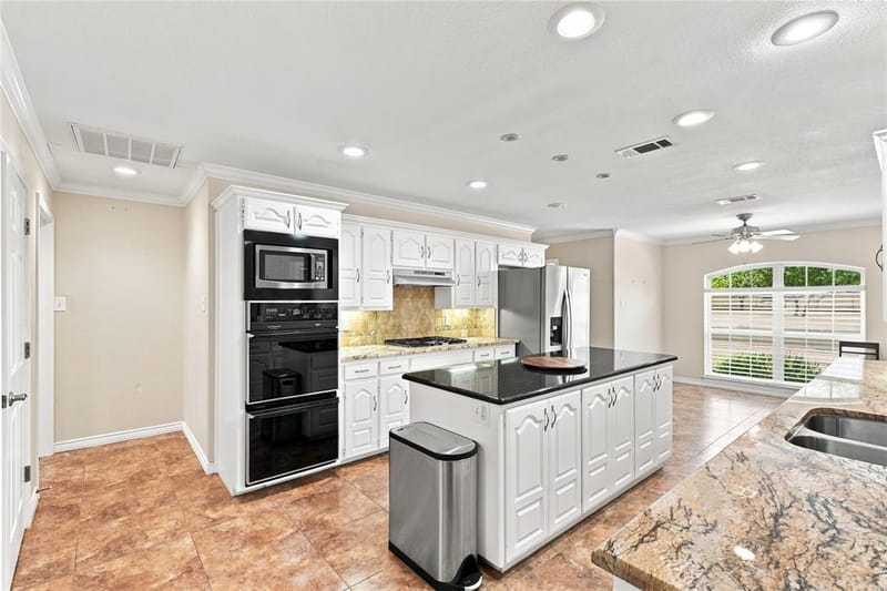 2214 White Lane, Haslet TX 76052 - Photo 8