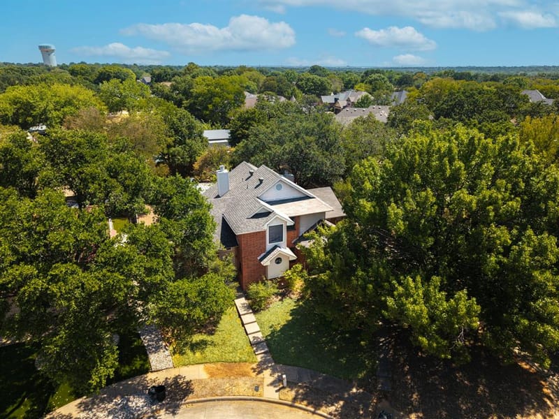 2702 Stratford Court, Euless TX 76039 - Photo 13