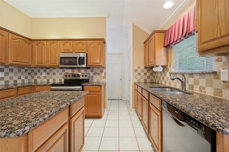 2710 Cheverny Drive, McKinney TX 75070 - Photo 13