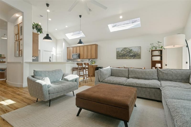 139 Lairds Drive, Coppell TX 75019 - Photo 2