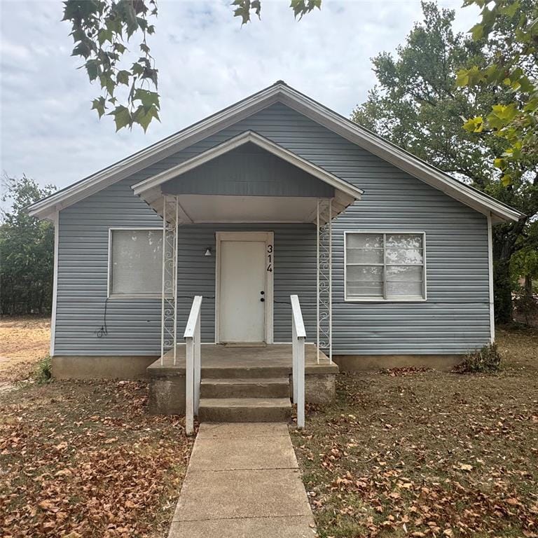 314 Arthur Street, McGregor TX 76657