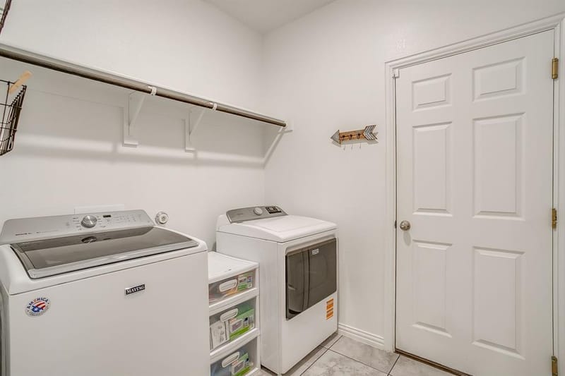 421 Escondido Street, Weatherford TX 76087 - Photo 32