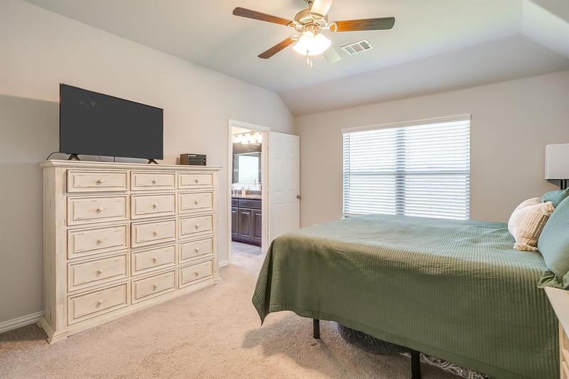 421 Escondido Street, Weatherford TX 76087 - Photo 9