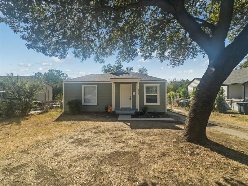4212 Mccart Avenue, Fort Worth TX 76115