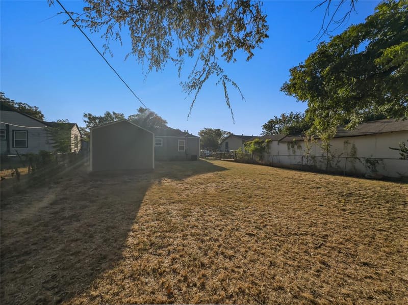 4212 Mccart Avenue, Fort Worth TX 76115 - Photo 19
