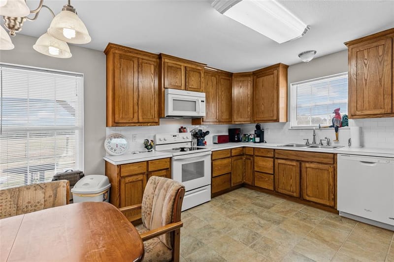 7959 County Road 4823, Wolfe City TX 75496 - Photo 25