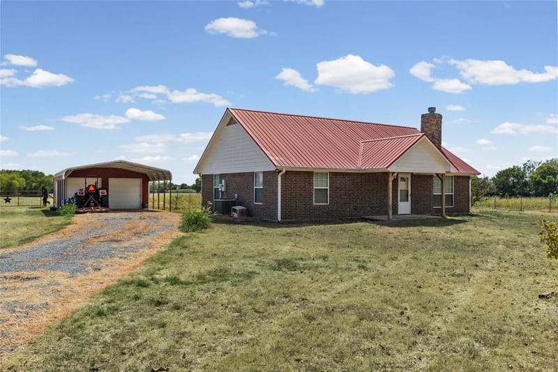 7959 County Road 4823, Wolfe City TX 75496 - Photo 21