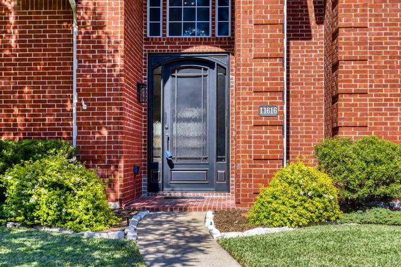 11616 Meridian Drive, Frisco TX 75035 - Photo 3