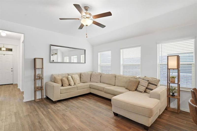 2264 Jasper Drive, Little Elm TX 76227 - Photo 4