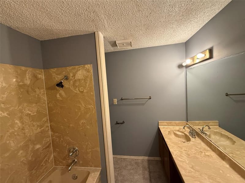 3402 Country Club Drive W # 154, Irving TX 75038 - Photo 17