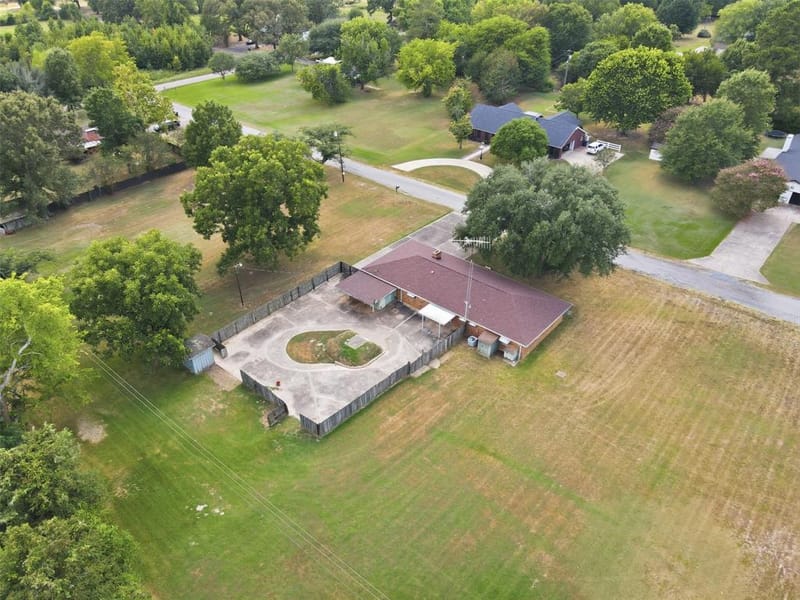 221 County Road 3220, Mount Pleasant TX 75455 - Photo 33