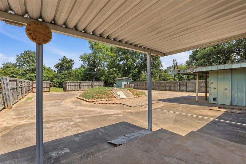 221 County Road 3220, Mount Pleasant TX 75455 - Photo 21
