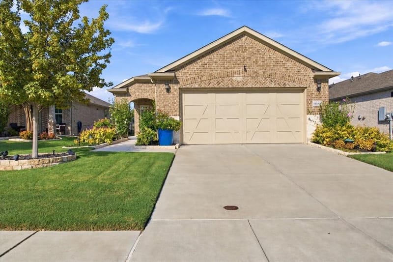 9513 Dusky Trail, McKinney TX 75071