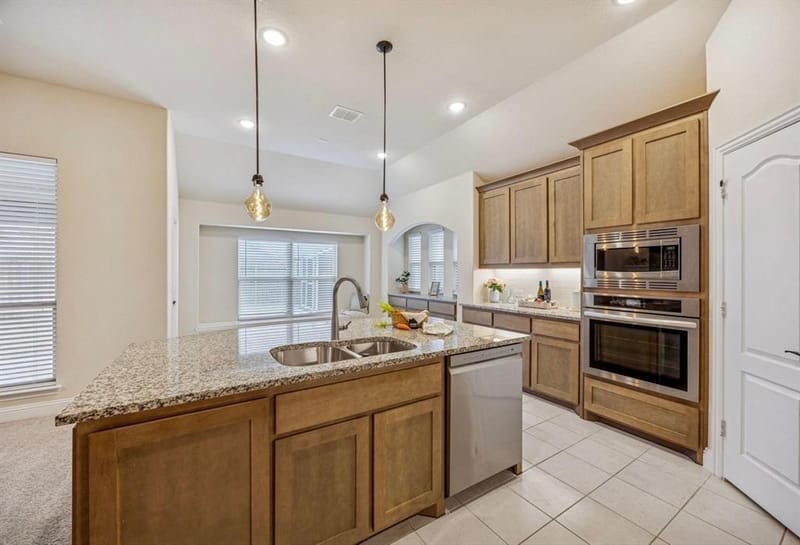 504 Lowland Lane, Waxahachie TX 75165 - Photo 6