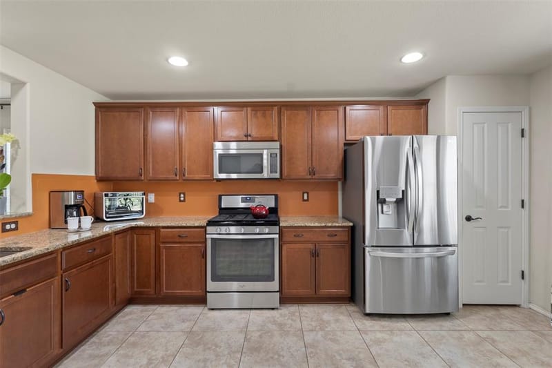 146 Montague Lane, Frisco TX 75036 - Photo 9