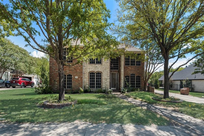 208 Stanford Court, Heath TX 75032 - Photo 2