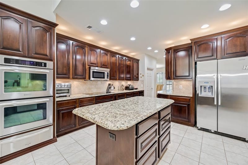 208 Stanford Court, Heath TX 75032 - Photo 8