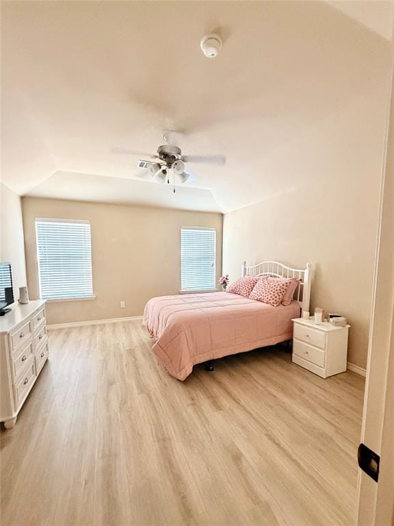 7028 Seton Hall Drive, Fort Worth TX 76120 - Photo 12