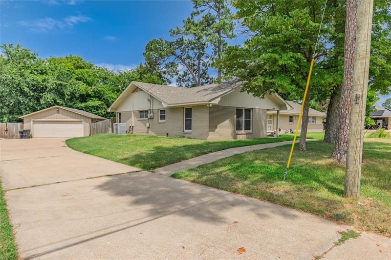 703 Texas Street, Sulphur Springs TX 75482 - Photo 33