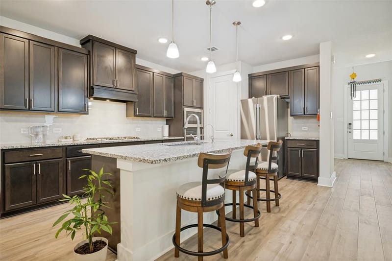 1013 14th Street, Argyle TX 76226 - Photo 6