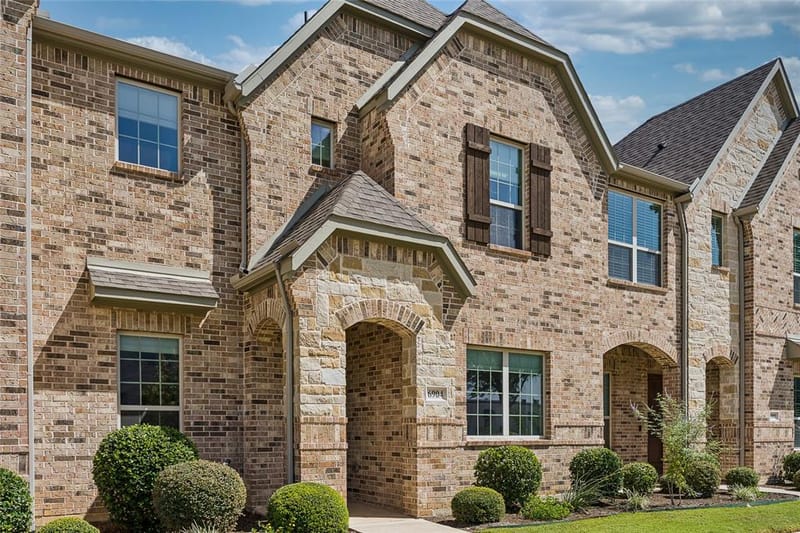 6904 Fairfield Lane, North Richland Hills TX 76182 - Photo 2
