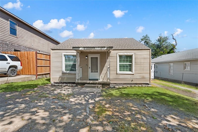 2712 27th Street, Fort Worth TX 76106