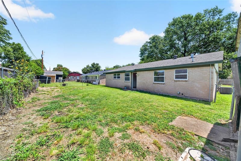 2461 Lisa Street, Grand Prairie TX 75051 - Photo 18